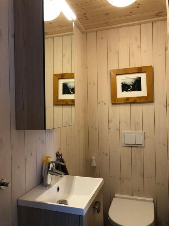 New Large In Out & Sauna Vakantiehuis *